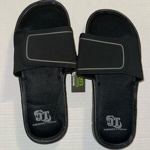 Men’s Revolution Slide Sandals Size Medium 10/11 New